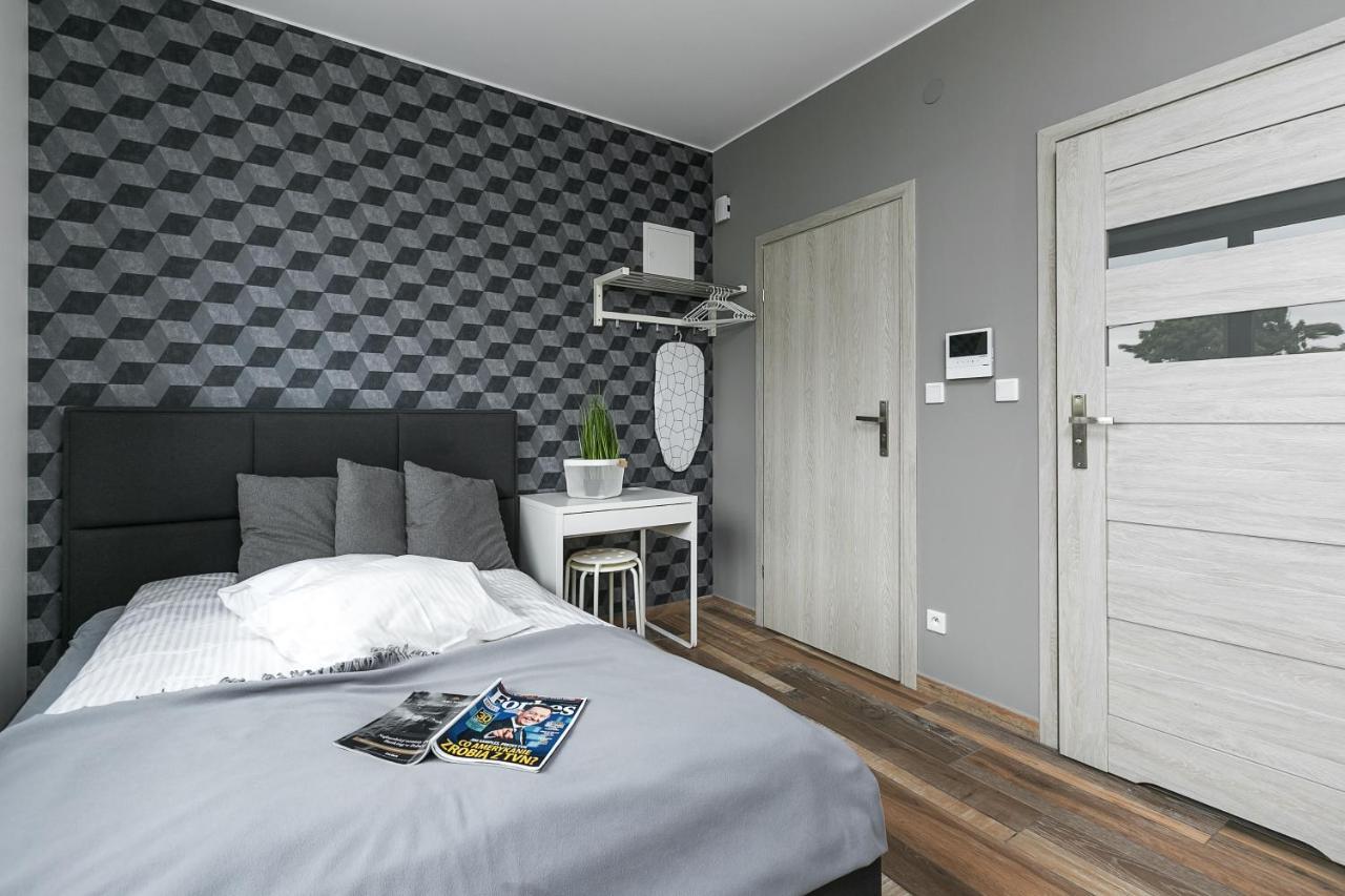 Aparthotel Novum Krasków Exterior foto
