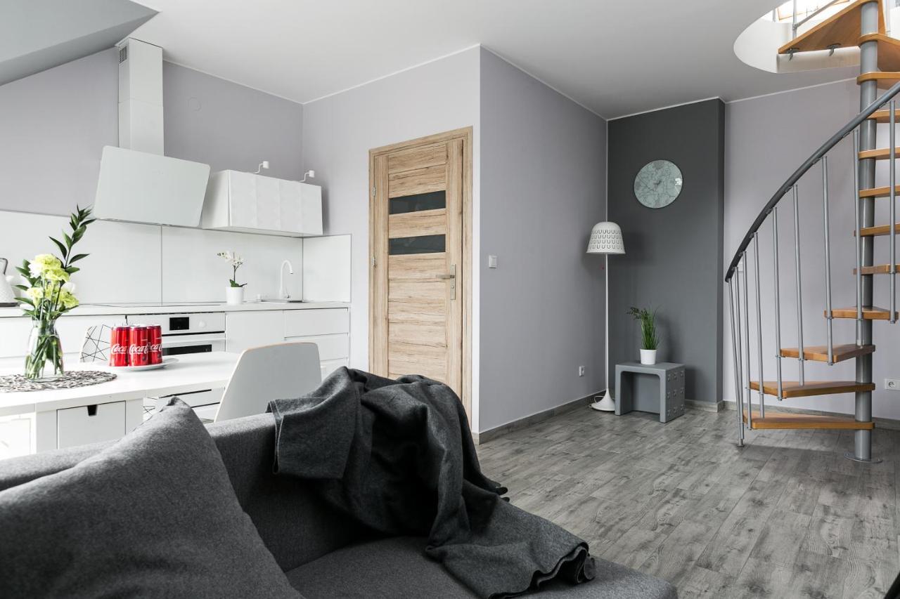 Aparthotel Novum Krasków Exterior foto